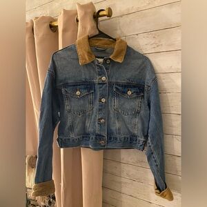 FOREVER 21 / size M / Jean jacket tan color and sleeve
